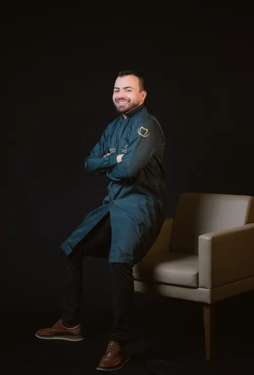 Dr. Maycon Perdome
